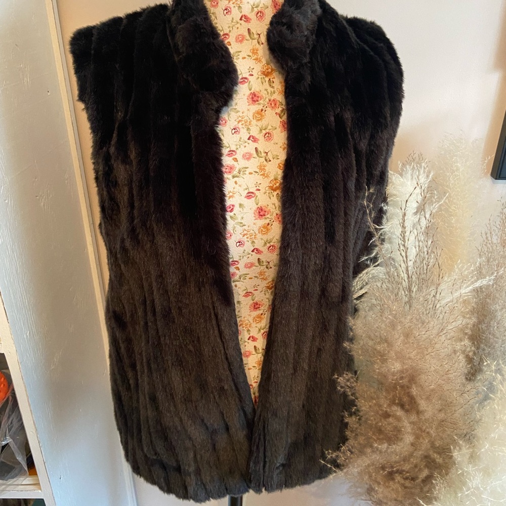 Lucca Couture faux fur vest, size medium. Gently used